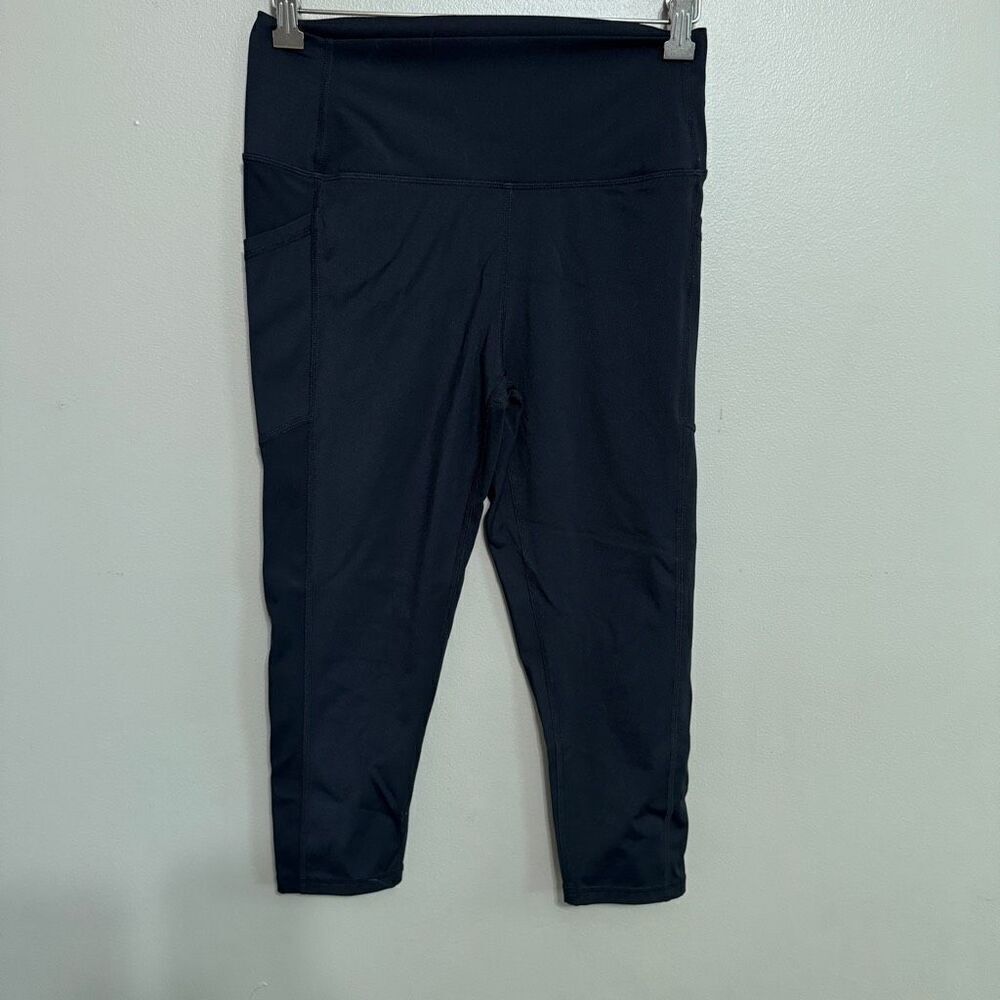 ZYIA ACTIVE Black Pocket Cropped Leggings - Picture 1 of 6
